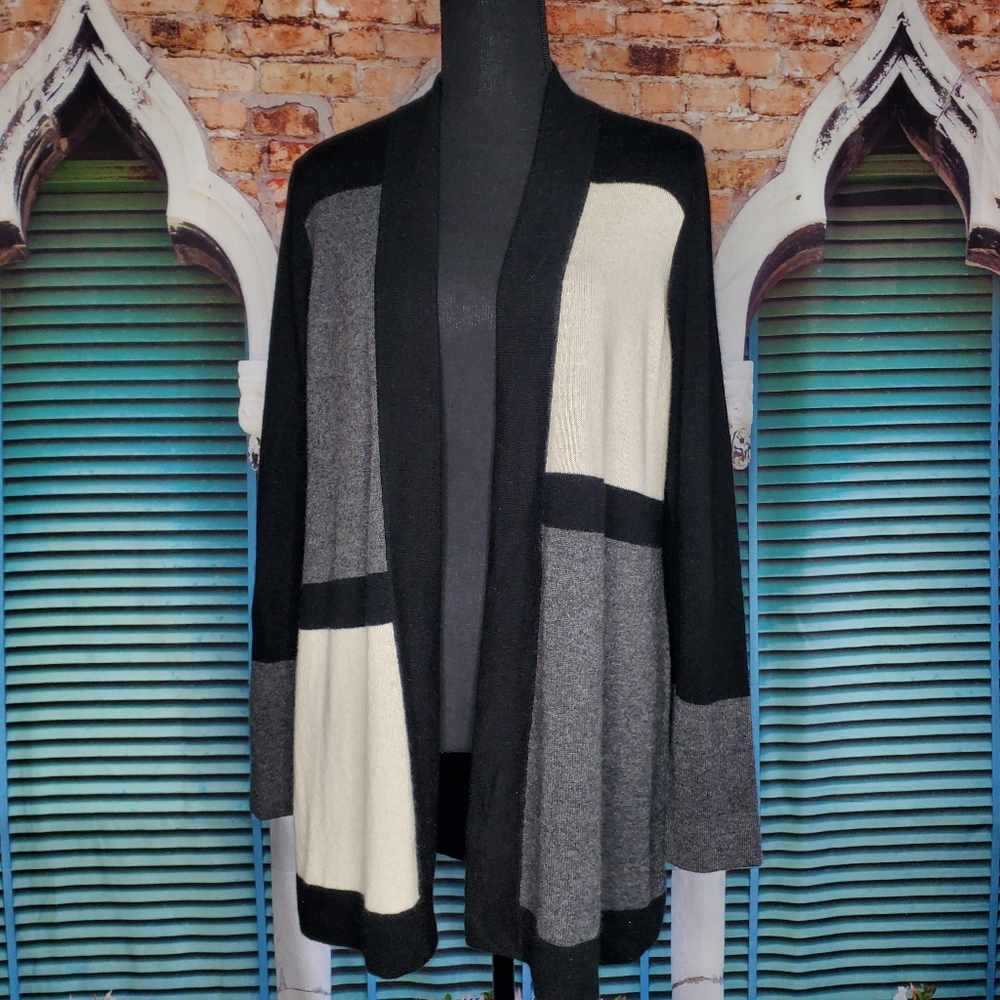 💯% Cashmere Colorblocked Cardigan